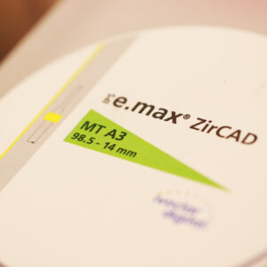 IPS e.max ZirCAD disc MO