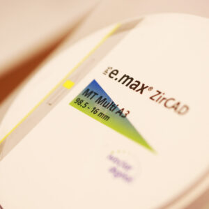 IPS e.max ZirCAD disc MT Multi