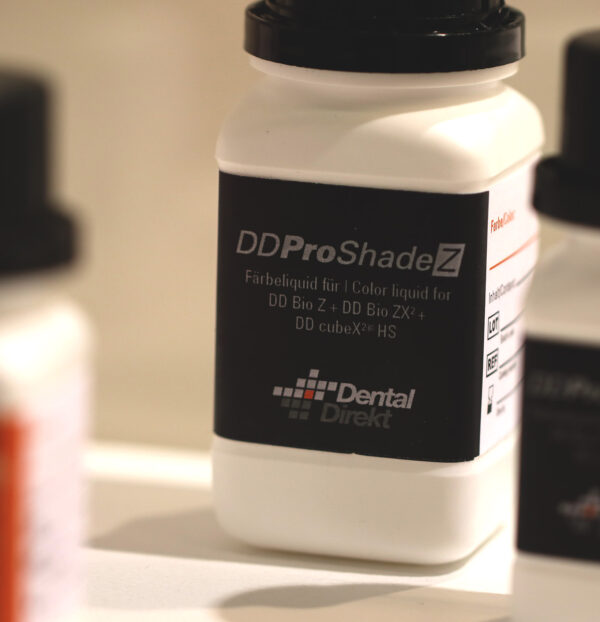 dentalmarket.lv-DD-ProhadeZ-DENTAL-DIREKT_15k8-ax.jpg DD Shade Sets