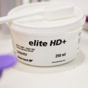 dentalmarket.lv-Elite-HD_-Zhermack_gp30-b2.jpg ELITE HD+ Light Body