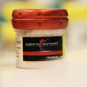 dentalmarket.lv-Heraeus-Kulzer-HeraCeram-keramika_1af7-qz.jpg HeraCeram Enhancer